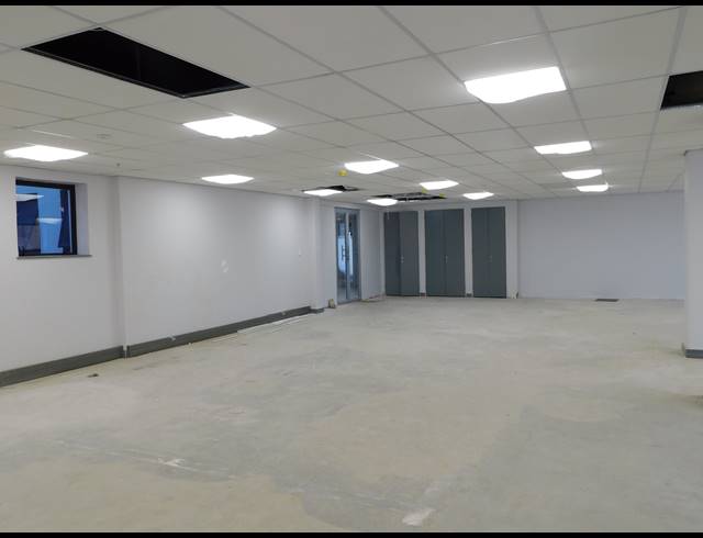 329M² OFFICE TO LET IN WAVERLEY